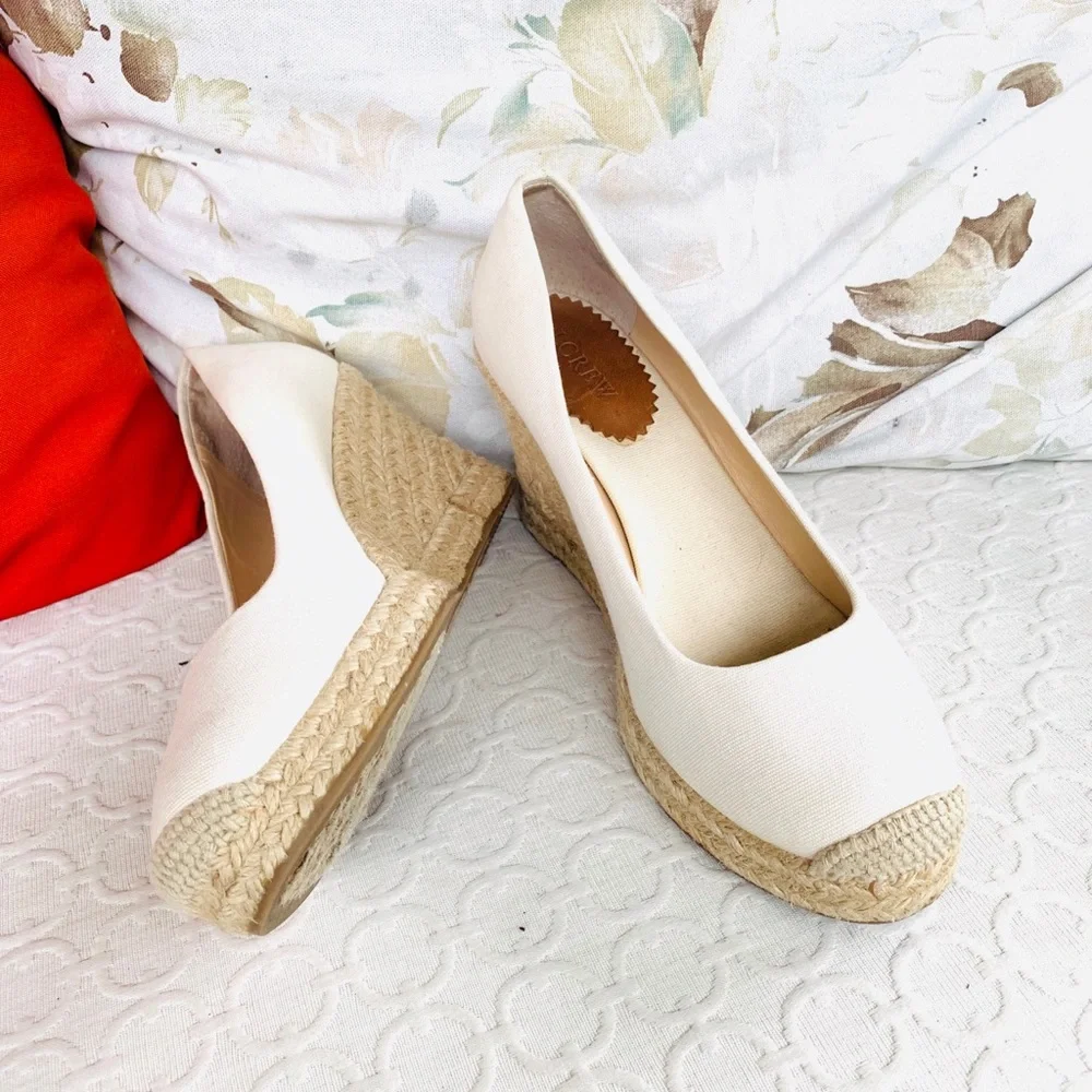 J. Crew reposhing this